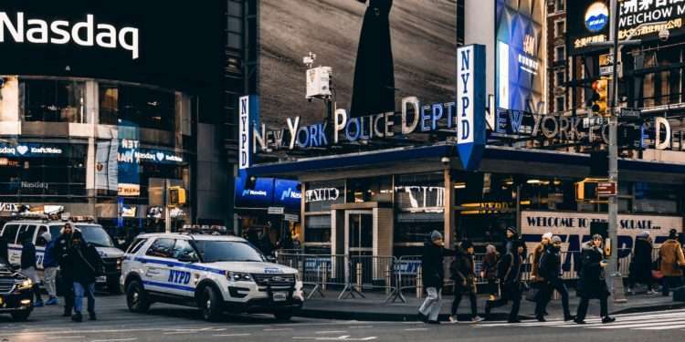 Nasdaq se prepara para lanzar servicio de custodia institucional de criptomonedas