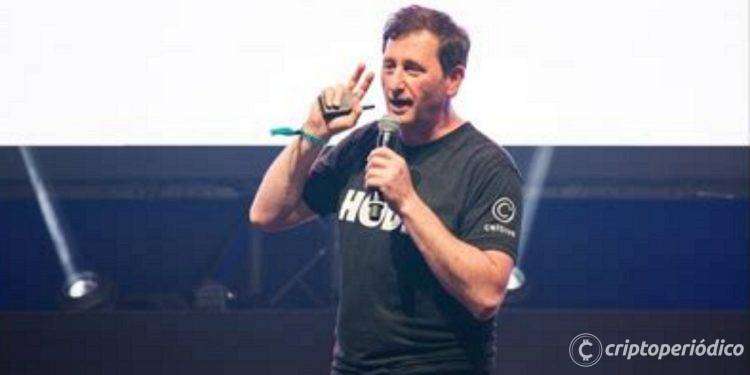 Alex Mashinsky retiró 10 millones de dólares antes de declarar a Celsius en bancarrota