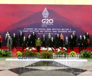 El presidente Joe Biden y otros líderes del G20 piden un nuevo régimen internacional para la regulación de las criptomonedas