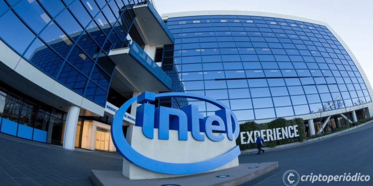 Intel pondrá fin al negocio de chips para minería de Bitcoin en un esfuerzo por reducir costes