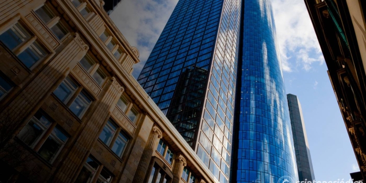 "El futuro de la banca no tiene bancos", dice Bernstein. Bienvenidos a la "hiperbitcoinización" 1 «El futuro de la banca no tiene bancos», dice Bernstein. Bienvenidos a la «hiperbitcoinización»