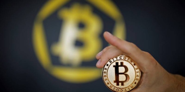 Nueva York propone legislación para permitir monedas estables como pago de fianza