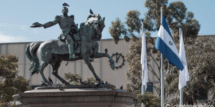 Fold de Bitcoin Rewards Company se expande a El Salvador, eliminando el salto en las tarifas en cadena 1 Fold de Bitcoin Rewards Company se expande a El Salvador, eliminando el salto en las tarifas en cadena