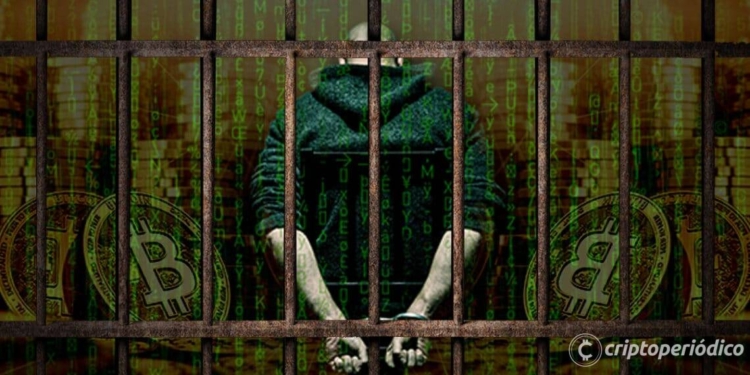 Hacker recibe 5 años de prisión después de robar $ 794,000