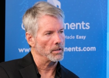 MicroStrategy Planea Recaudar $42.000 Millones para Comprar Más Bitcoin