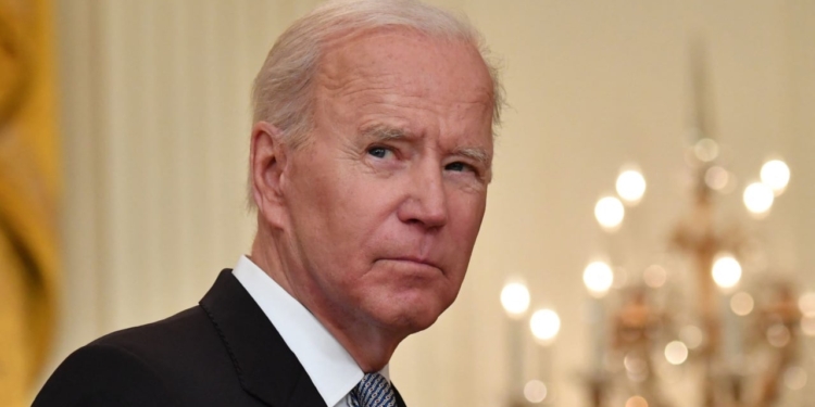 Joe Biden expresa gratitud al presidente de Nigeria por la liberación de un ejecutivo de Binance