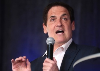 Fan de Dogecoin, Mark Cuban, Critica Memecoin de Trump Como un Atraso Para la Industria