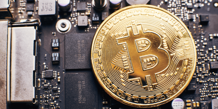 Nueva IA china DeepSeek causa caída de Bitcoin a 98,000 dólares y desplome del Nasdaq