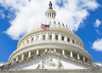 Zar Cripto de la Casa Blanca, David Sacks, Revela Marco Legal Histórico para la Industria de Stablecoins