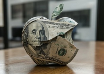 Apple Anuncia Inversión de $500.000 Millones en EEUU, Mientras se Acercan los Aranceles de Trump