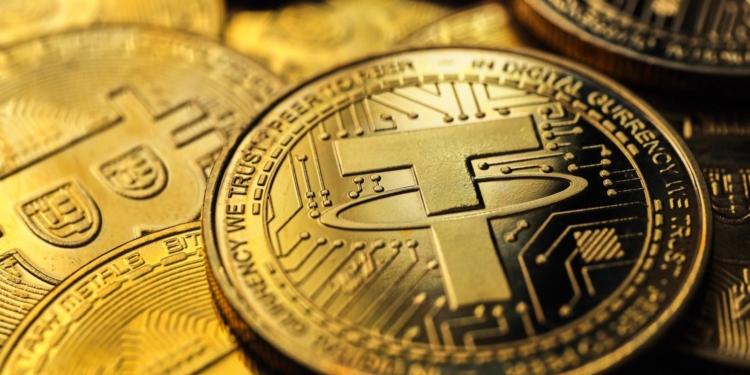 Tether puede necesitar vender sus bitcoins para cumplir con las normas de EE.UU., según JPMorgan