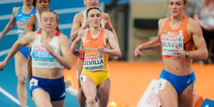 Paula Sevilla, medalla de bronce en los Europeos: una emocionante victoria que transforma su carrera.