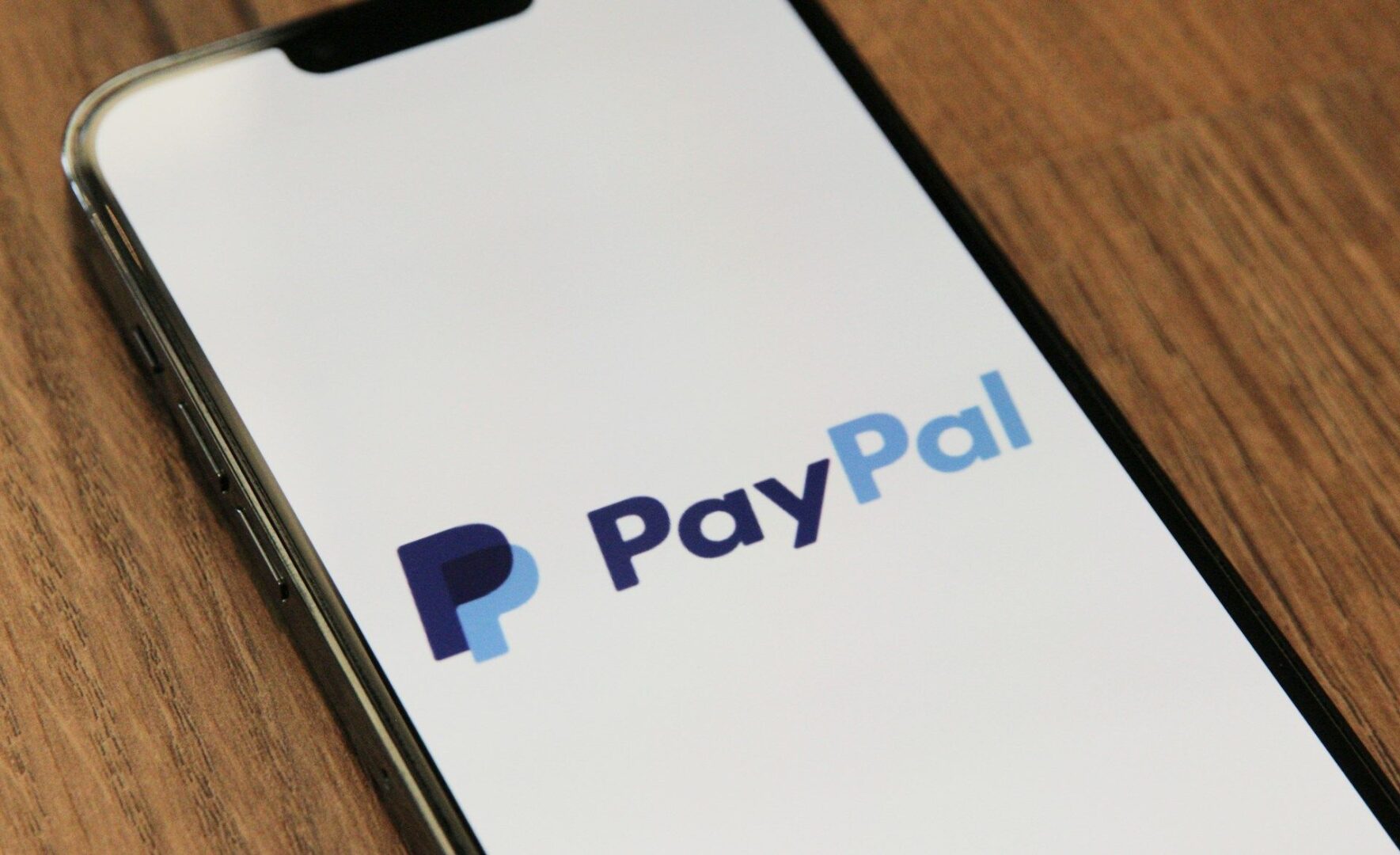 PayPal sorprende al incluir Chainlink y Solana en su cartera de criptomonedas