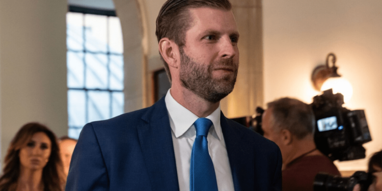 Eric Trump Apoya el Lanzamiento de una Innovadora Empresa de Minería de Bitcoin Asociada a Hut 8 que Busca Cotizar en Bolsa 1 Eric Trump Apoya el Lanzamiento de una Innovadora Empresa de Minería de Bitcoin Asociada a Hut 8 que Busca Cotizar en Bolsa