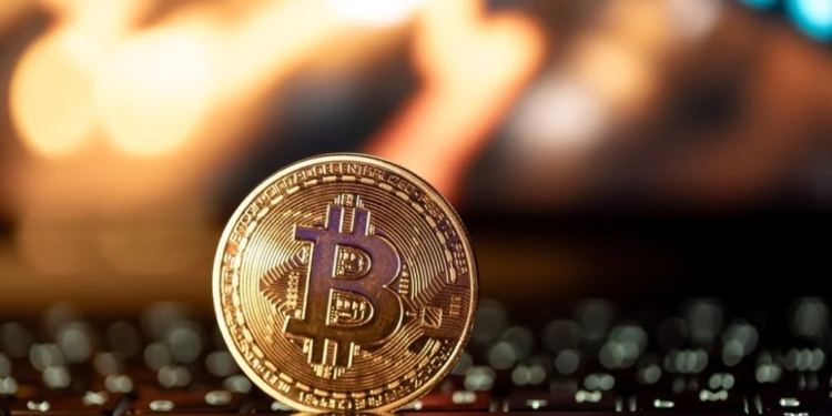 Bitcoin Resiste en el Caos mientras Ray Dalio Predice un Futuro Aterrador 1 Bitcoin Resiste en el Caos mientras Ray Dalio Predice un Futuro Aterrador