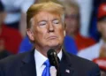 Bitcoin en pausa: ¿Qué impacto tendrán las quejas de Trump sobre la economía y la decisión de la Fed?