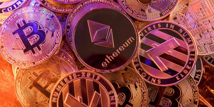 eToro Amplía su Oferta en EE.UU. con 12 Nuevos Tokens Tras Acuerdo Clave con la SEC y Preparativos para su Salida a Bolsa