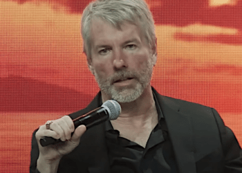 Michael Saylor Revela el Secreto Detrás de su Imperio en Bitcoin: ¿Un Chatbot como Aliado Clave?