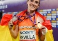 Paula Sevilla, la atleta de La Solana que celebra el fruto de años de esfuerzo y dedicación.