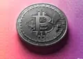Una biotecnológica australiana sorprende al incorporar Bitcoin en su estrategia financiera