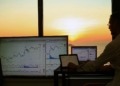 Ripple puede tocar los $4 y Solana los $250: las especulaciones sobre el ETF desatan el interés de los analistas