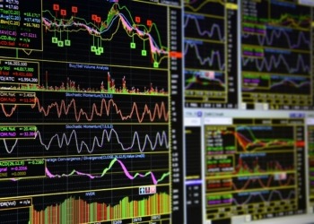 Ethereum busca alcanzar los $3,400 mientras los osos de XRP intentan recuperar el control