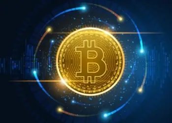Standard Chartered anticipa que Bitcoin podría alcanzar los $135,000 en verano y $200,000 antes de cerrar el año