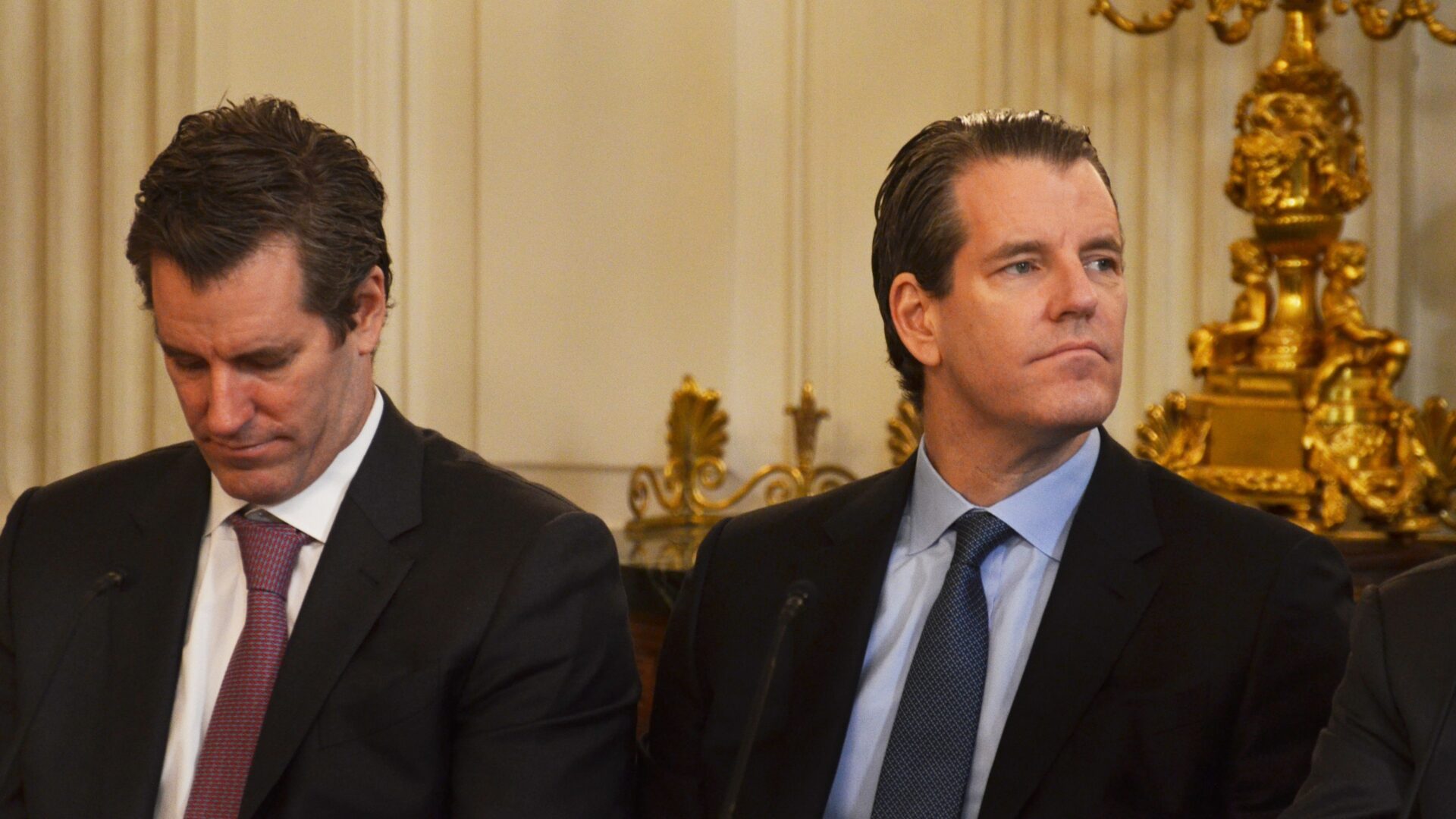 Gemini de los Winklevoss lanza staking de ETH y SOL en el Reino Unido: ¿Qué significa esto para los inversores?