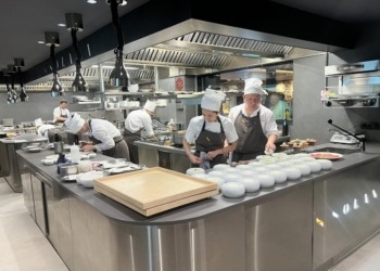 Descubre los secretos de un día en el restaurante Solana