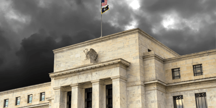 La Fed defiende las tasas estables y Bitcoin y Ethereum se desploman: ¿qué hay detrás de esta caída? 1 La Fed defiende las tasas estables y Bitcoin y Ethereum se desploman: ¿qué hay detrás de esta caída?