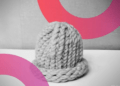 Un gorro de lana alcanza un precio astronómico de $800.000 tras ser comprado por el creador del famoso Launchpad de Memecoins.