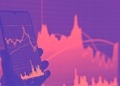 Bitcoin se desploma a USD $115.000 y Ethereum sufre una caída del 5% en medio de la corrección del mercado