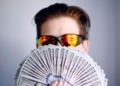Inversores a largo plazo desatan una ola con la venta de 97 mil BTC en un solo día: ¿qué está ocurriendo en el mercado?