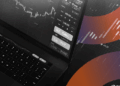 Wall Street en Éxtasis: ¿Qué Está Frenando a las Criptomonedas?