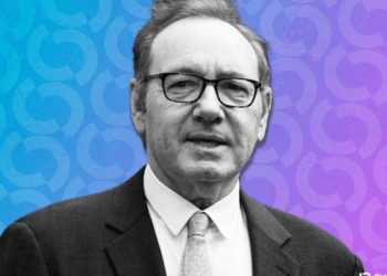 Kevin Spacey sorprende al anunciar un filme basado en un presunto estafador de criptomonedas.