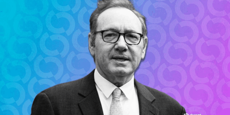 Kevin Spacey sorprende al anunciar un filme basado en un presunto estafador de criptomonedas.