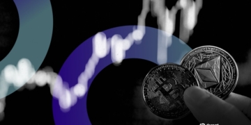 El sorprendente cambio en el mercado: Futuros de Ethereum ganan terreno mientras los inversores de ETF vuelven a Bitcoin