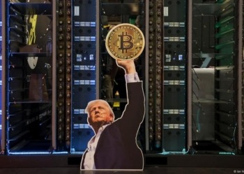 Trump toma las riendas del universo cripto: ¿un nuevo rey en el país de las monedas digitales?
