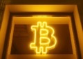 ¿Podría un recorte de tasas de la Fed transformar el mercado de Bitcoin? Así lo analizarán los expertos.
