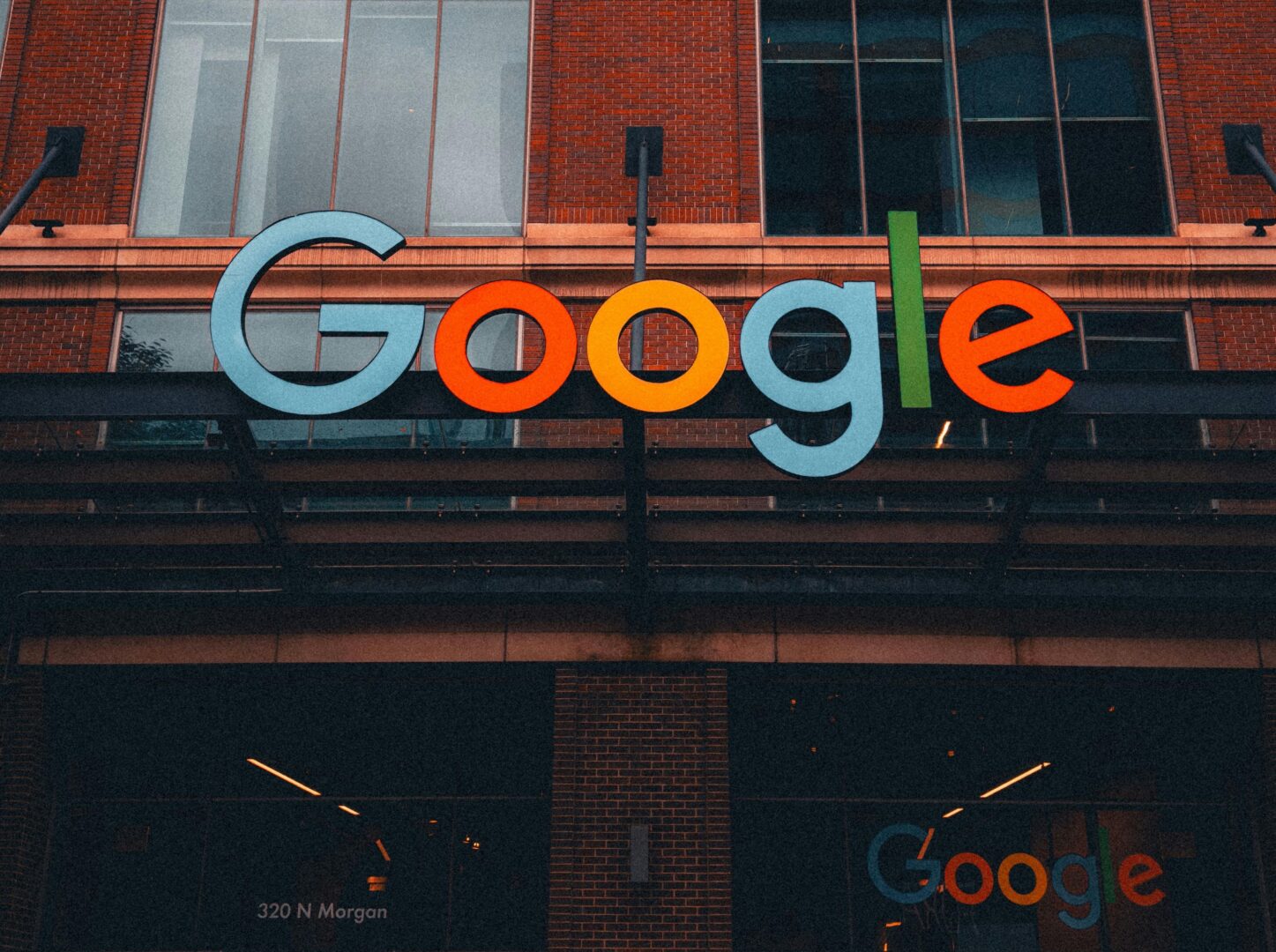 Google impulsa la adopción masiva de blockchain, pero pone en jaque la descentralización