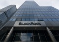 BlackRock se lanza a la carrera por los ETFs de Ethereum en medio de la tempestad del mercado