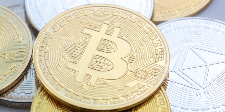 Un hombre vuelve a acceder a su cuenta de criptomonedas después de 12 años y se lleva una sorprendente sorpresa millonaria en bitcoin.