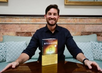 Adrián Bernabéu alerta sobre la seguridad de Bitcoin y la constante amenaza de los piratas digitales