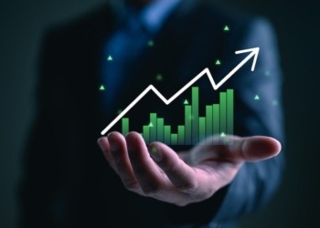 El resurgir de Bitcoin en octubre: Traders activan estrategias alcistas y despiertan el interés del mercado