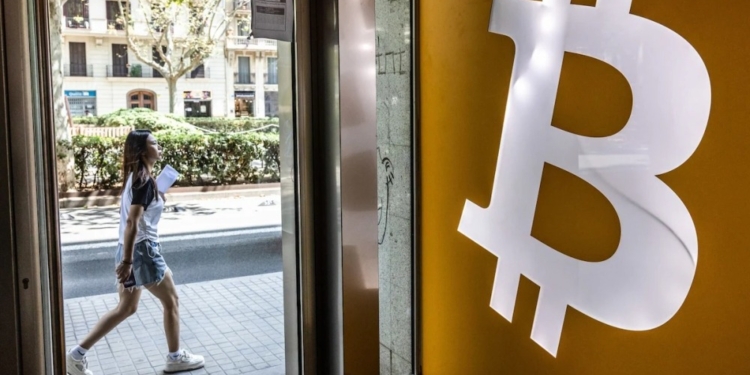 Bitcoin alcanza los US$125.000 y se asoma a su máximo histórico: ¿Qué viene a continuación?