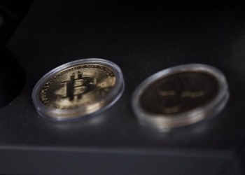 La adopción institucional y los ETFs impulsan el auge sorprendente del bitcoin y el ethereum.