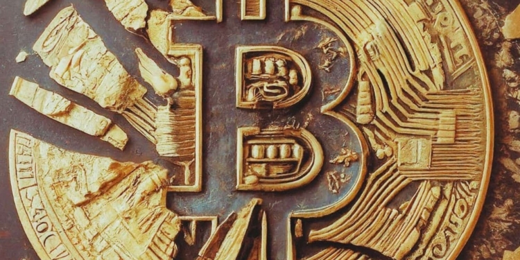 Bitcoin alcanza un nuevo récord en 2025 y desafía su histórico ciclo de cuatro años.