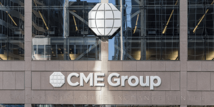 CME Group Revoluciona el Mercado con Opciones sobre Futuros de Solana y XRP, Alcanza Nuevos Récords en Sus Primeras Transacciones.