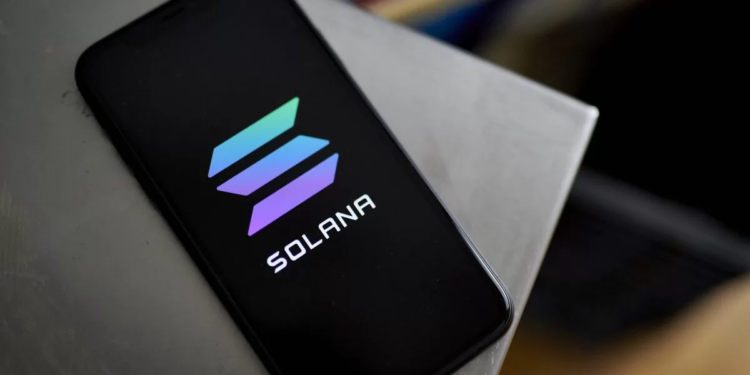 Solana abandona su smartphone Saga en tan solo dos años: ¿qué ha fallado?