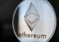 Ethereum en la cuerda floja: Pérdida de 145 millones en ETFs tras el informe del CPI